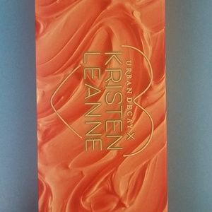 Kristen Leanne daydream eyeshadow pallet